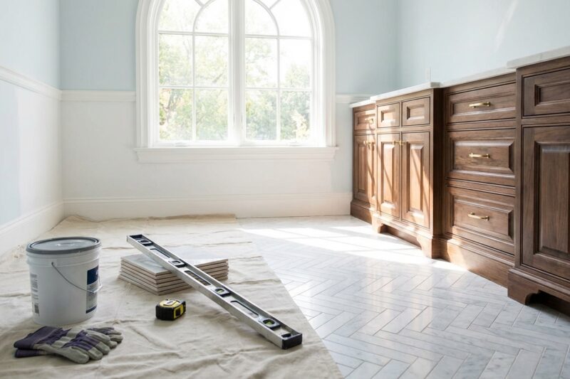 Construction Red Flags: What Homeowners Should Never Accept From Contractors (According to Industry Insiders)